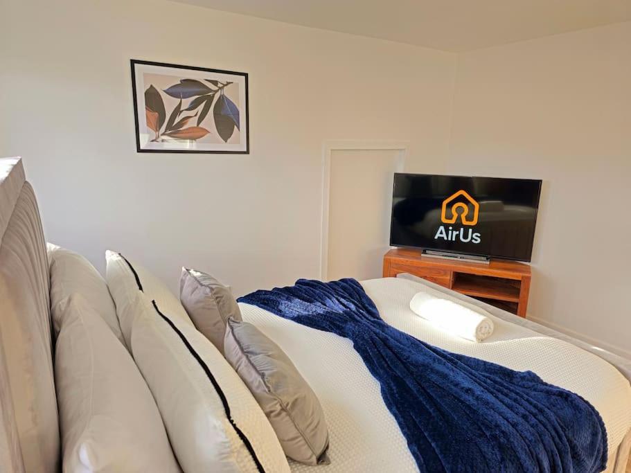 Spacious Haven With Free Parking 글라스고 외부 사진