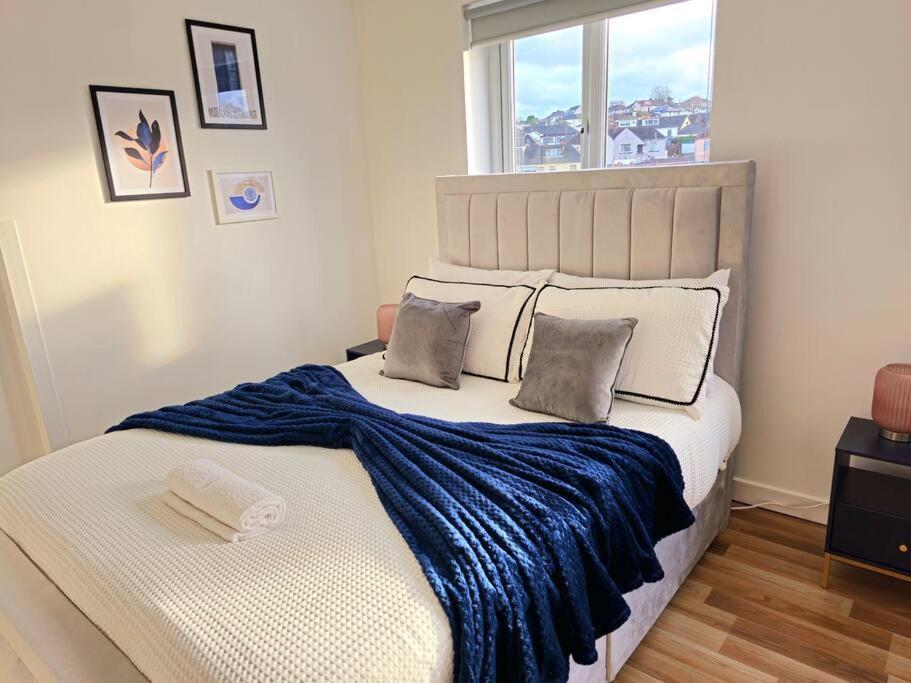 Spacious Haven With Free Parking 글라스고 외부 사진