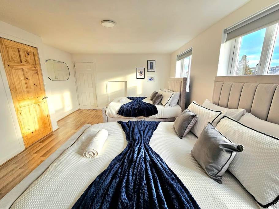 Spacious Haven With Free Parking 글라스고 외부 사진