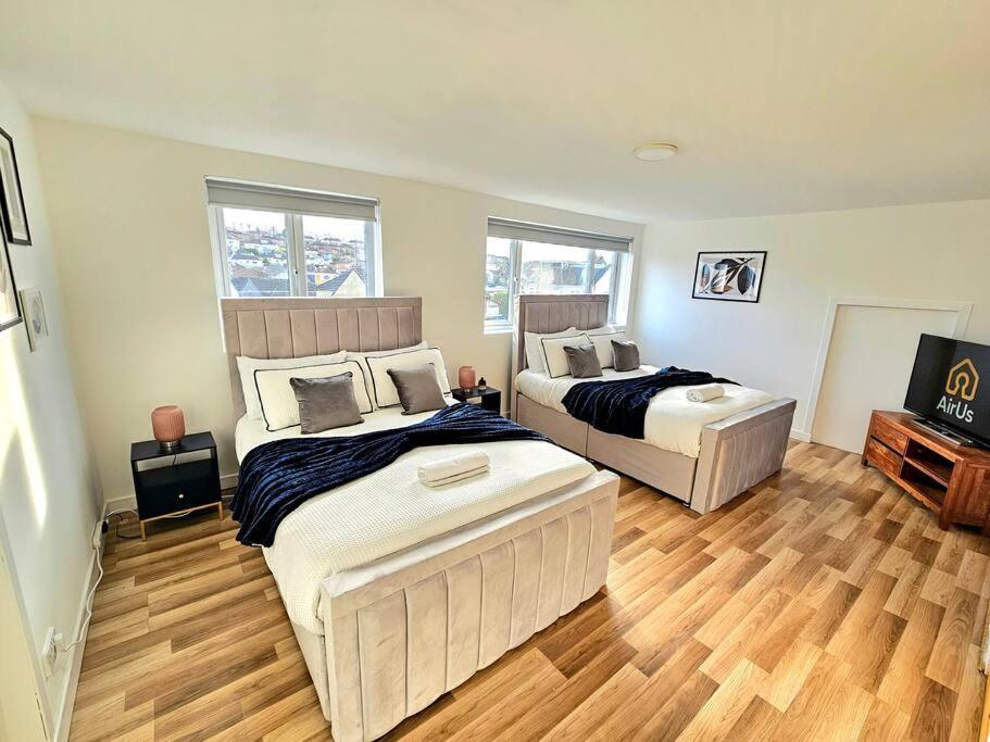 Spacious Haven With Free Parking 글라스고 외부 사진